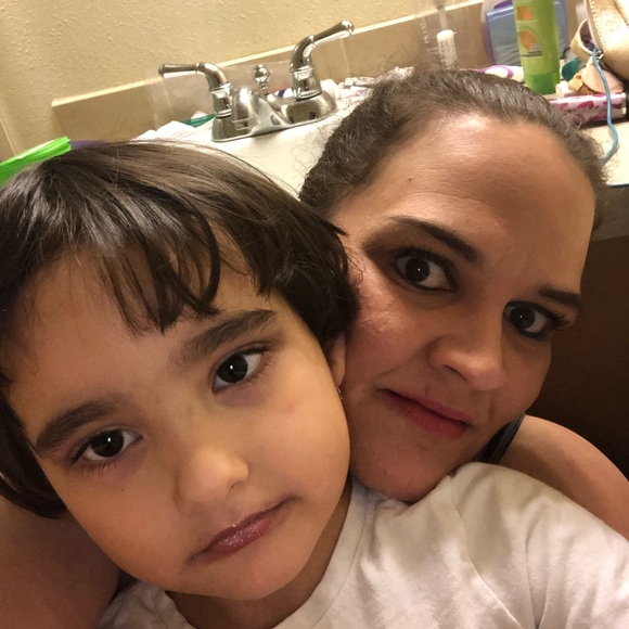 Meet your Posher, Amy - Picture 1 of 1